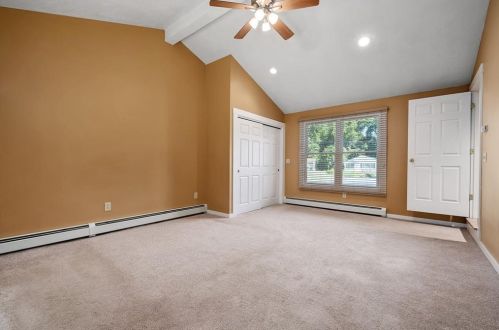 195 Congress St, Woonsocket RI  02895-4859 exterior