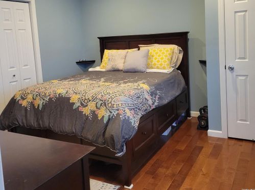 44 Tameling Ave, Babylon NY 11702-3607 exterior