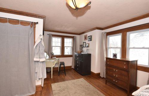 2353 56, Milwaukee WI 53210-2231 exterior