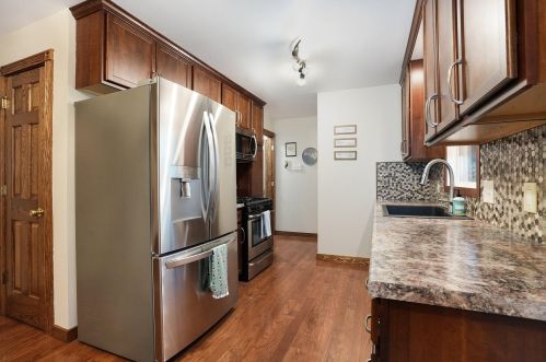 4611 Valleyridge Ave, Wyoming MI exterior