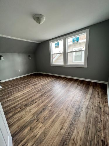 2024 4 Ave, Broadview IL 60153-3324 exterior