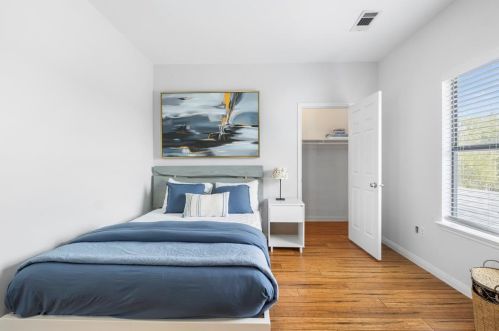 9800 Capitol View Dr, Austin TX  78747-2166 exterior