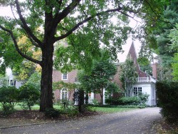 11 Sylvan Ave, Newton, MA 02465-3015