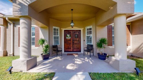 2081 Burlington St, Fort Pierce FL  34984-4350 exterior