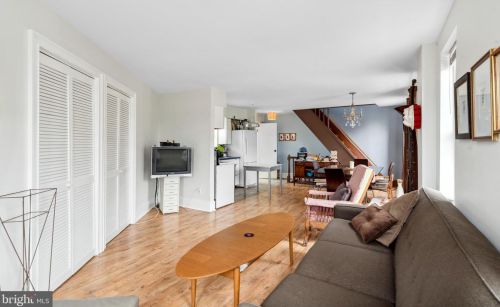 2677 Cedar St, Philadelphia PA 19134-4212 exterior