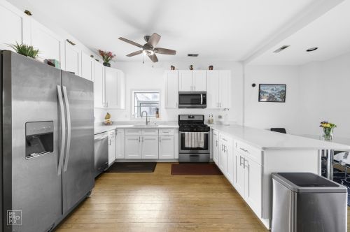 3414 Damen Ave, Chicago IL 60608-6835 exterior