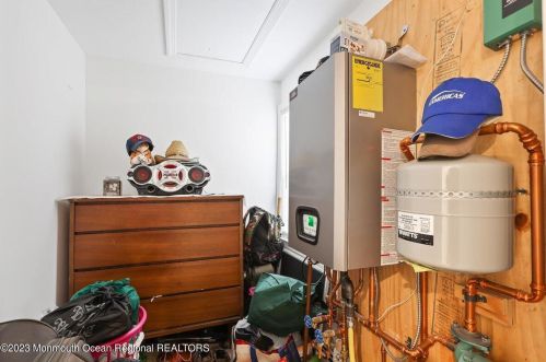 504 Ave, Belmar NJ 07719-2433 exterior