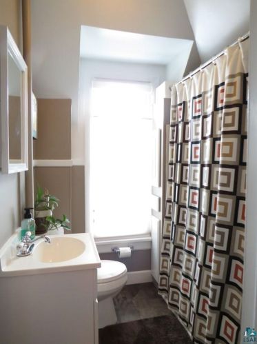 1511 53rd Ave, Duluth MN 55807-2649 exterior