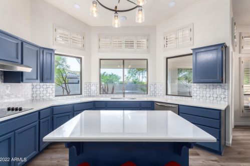 13008 3 St, Phoenix AZ 85022-5210 exterior