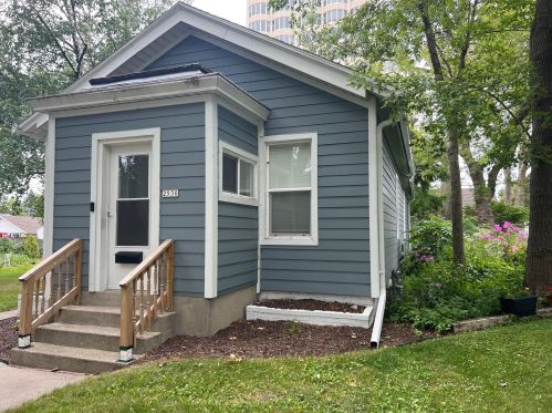 2530 Superior St, Milwaukee WI  53207-1931 exterior