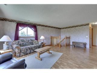 31617 119th St, Princeton, MN 55371-3402