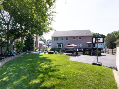 1103 Adams St, Boston MA exterior