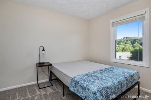 6548 Ormada Dr, Kalamazoo MI  49048-5806 exterior