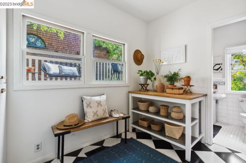 2014 Delaware St, Berkeley CA 94709-2122 exterior