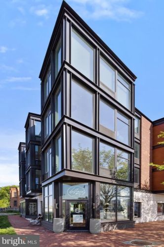 801 Virginia Ave, Washington, DC 20003-3661