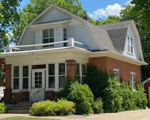 1107 Center St, Searles, MN 56073-3255