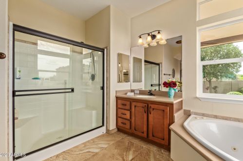 34118 12th St, Phoenix AZ  85085-7751 exterior