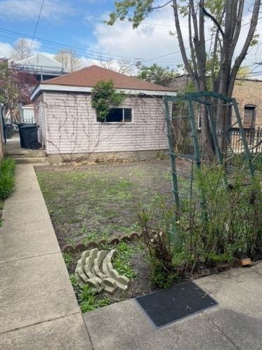 3430 Bell Ave, Chicago IL  60608-6011 exterior