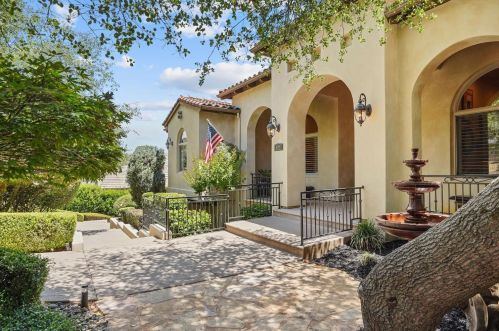 6069 Aldea Dr, Folsom CA 95762-7717 exterior