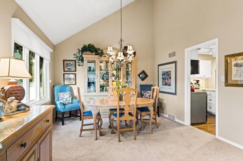 664 Evergreen Ct, Milwaukee WI 53217-1608 exterior