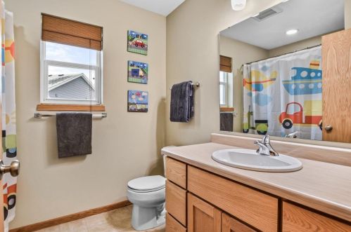 513 Apollo Way, Madison WI  53718-2901 exterior