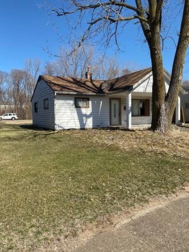 1716 Central Dr, Gary, IN 46407-1648