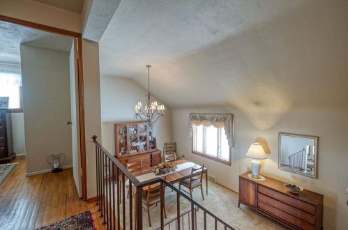 393 Faith Dr, Pittsburgh PA 15236-4003 exterior