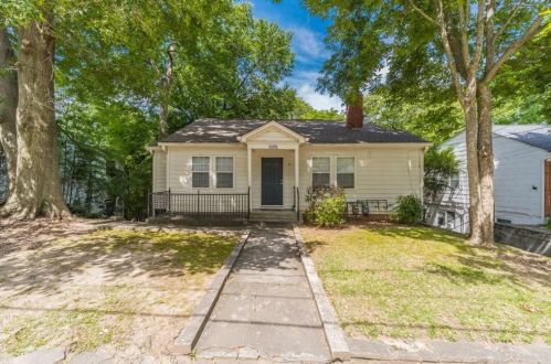 1170 Atlantic Dr, Atlanta, GA 30318-5312