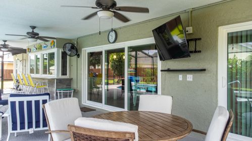 2471 Shell Ave, Fort Pierce FL  34952-6857 exterior