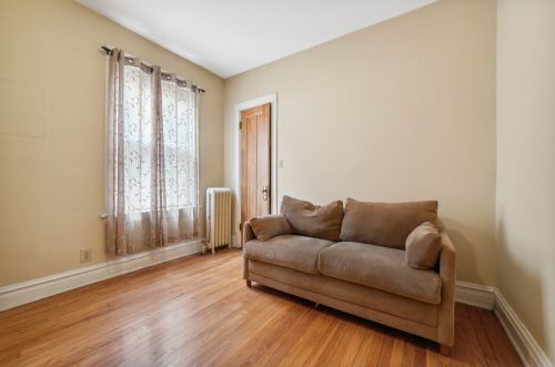 2612 Agatite Ave, Chicago IL 60625-7076 exterior