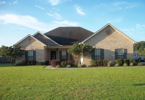 105 Cronan Ct, Dothan, AL 36301-9007