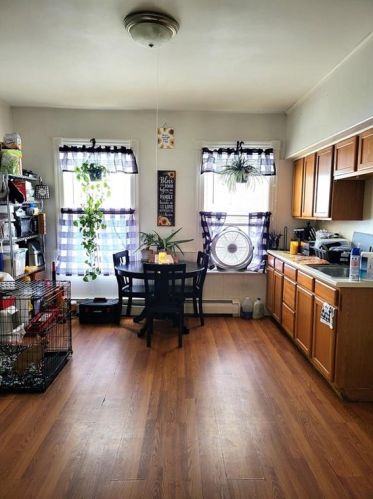 344 2nd Ave, Woonsocket RI 02895-4110 exterior