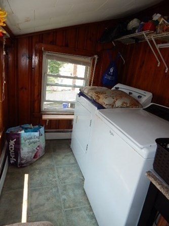 25 Lawrence St, Taunton MA 02780-1776 exterior