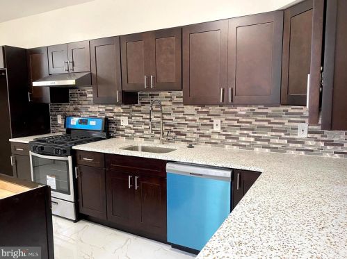 5815 16th St, Philadelphia PA  19141-1821 exterior