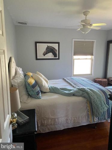 151 Linwood Ave, Ardmore PA 19003-2706 exterior