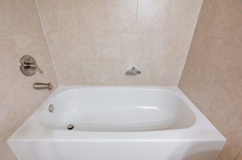 14032 Arbor Knoll Cir, Tampa FL  33625-6444 exterior