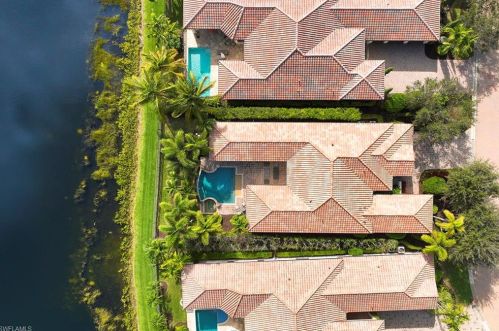 2192 Residence Cir, Naples FL 34105-3084 exterior