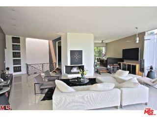 6767 Whitley Ter, Los Angeles CA  90068-3222 exterior