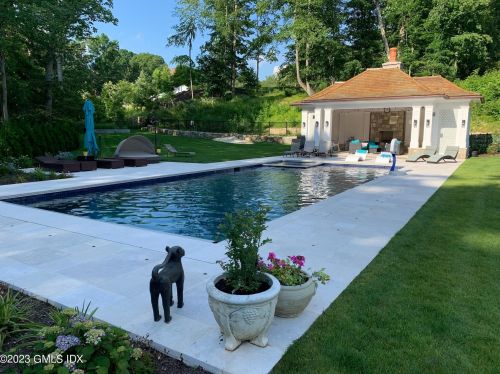 31 Baldwin Farms, Greenwich CT 06831-3307 exterior