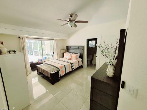 170 15th St, Naples FL 34117-3337 exterior