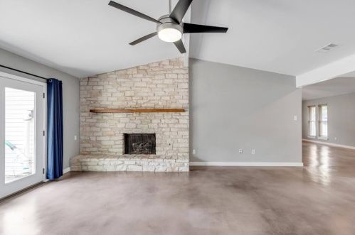 7300 Danwood Dr, Austin TX 78759-3755 exterior