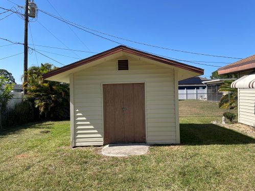 642 Curtis St, Fort Pierce FL 34983-1916 exterior