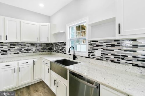 4912 Nannie Helen Burroughs Ave, Washington DC  20019-4817 exterior