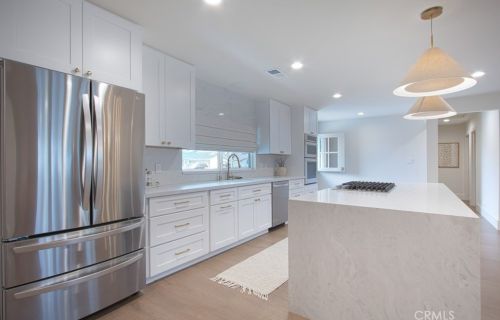 13321 Bubbling Well Rd, Tustin CA  92780-3915 exterior