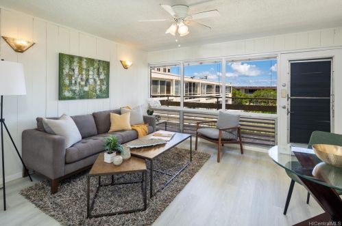 1735 Dole St, Honolulu, HI 96822-4982