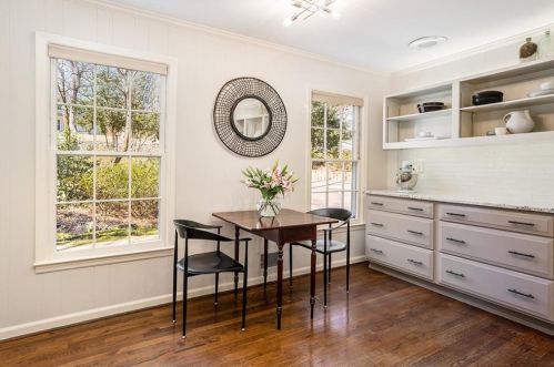 1129 Mason Wood Dr, Atlanta GA 30329-3803 exterior