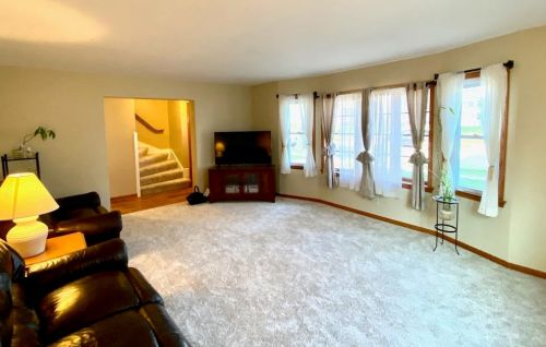 1342 90, Milwaukee WI 53214-2842 exterior