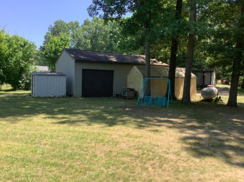 1620 36 St, Allegan MI 49010-9469 exterior