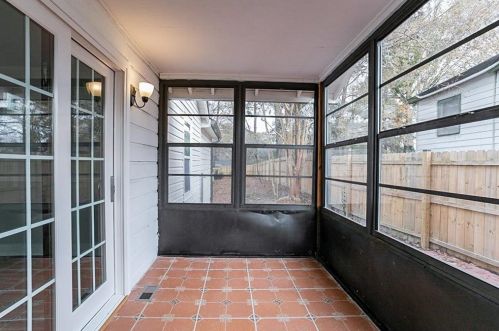 2279 Carver Dr, Atlanta GA  30314-1201 exterior