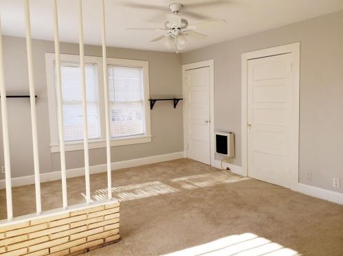 402 Augusta St, Dallas TX  75214-5023 exterior